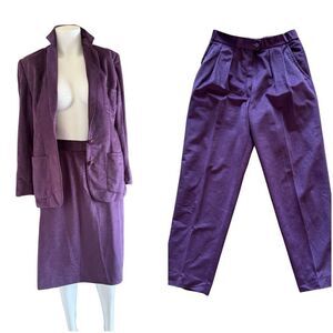 Vintage women’s 3 pc set blazer skirt pants Small deep purple velvet suede glam